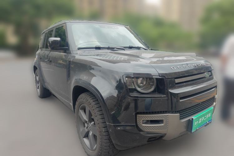 Used Land Rover Defender 2025 110 3.0T P400 – Dynamic HSE Exterior 2