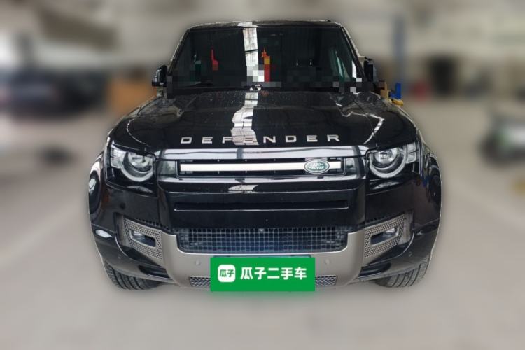 Used Land Rover Defender 2025 110 3.0T P400 – Dynamic HSE Front
