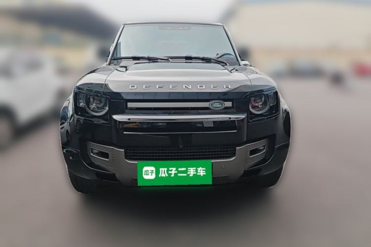 Used Land Rover Defender 2025 110 3.0T P400 – Dynamic HSE Front