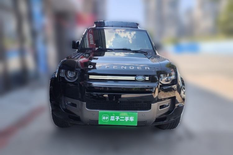 Used Land Rover Defender 2025 110 3.0T P400 – Dynamic HSE Front