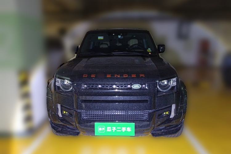 Used Land Rover Defender 2025 110 3.0T P400 – Dynamic HSE Front