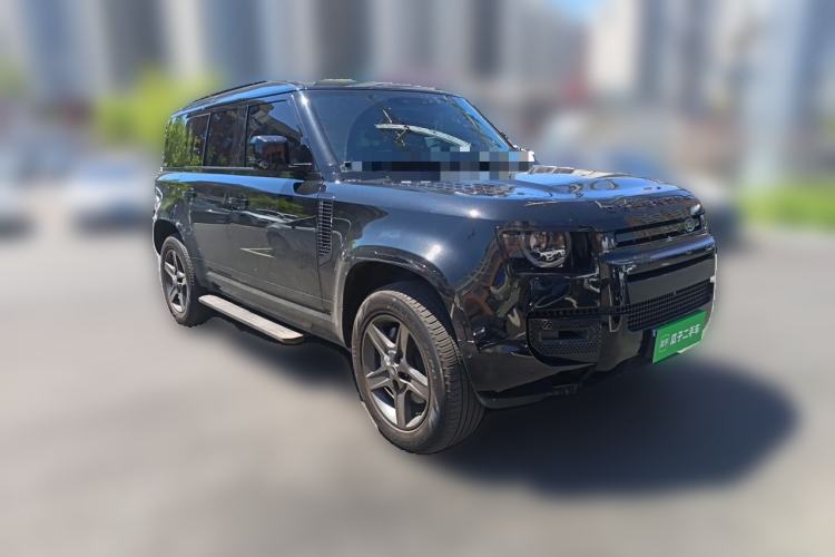 Used Land Rover Defender 2025 110 3.0T P400 X-Dynamic SE Front Right 45 Deg
