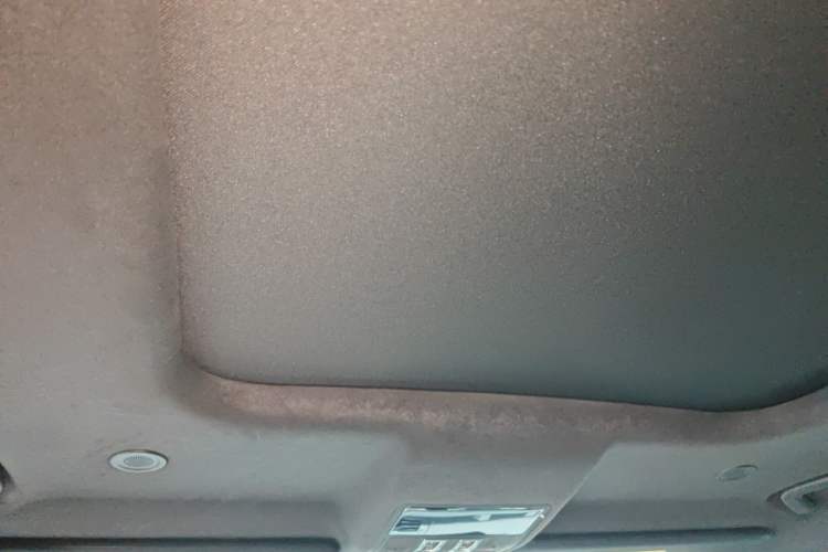 Used Land Rover Defender 2025 110 3.0T P400 – Dynamic HSE Headliner