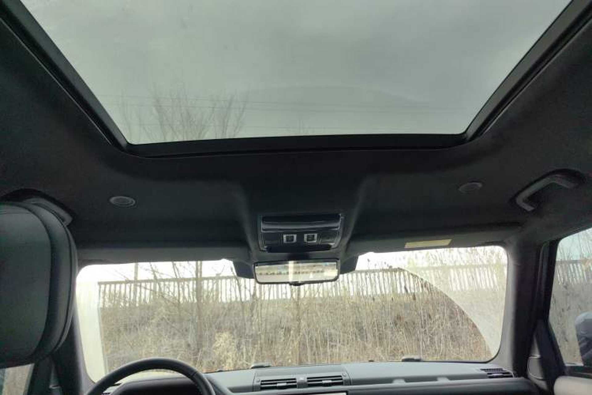 Used Land Rover Defender 2025 110 3.0T P400 – Dynamic HSE Headliner