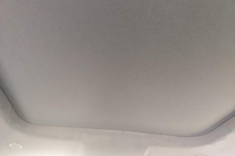 Used Land Rover Defender 2025 110 3.0T P400 – Dynamic HSE Headliner