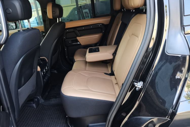 Used Land Rover Defender 2025 110 3.0T P400 X Left Rear Seat