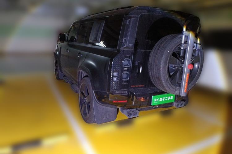 Used Land Rover Defender 2025 110 3.0T P400 – Dynamic HSE Rear Left 45 Deg