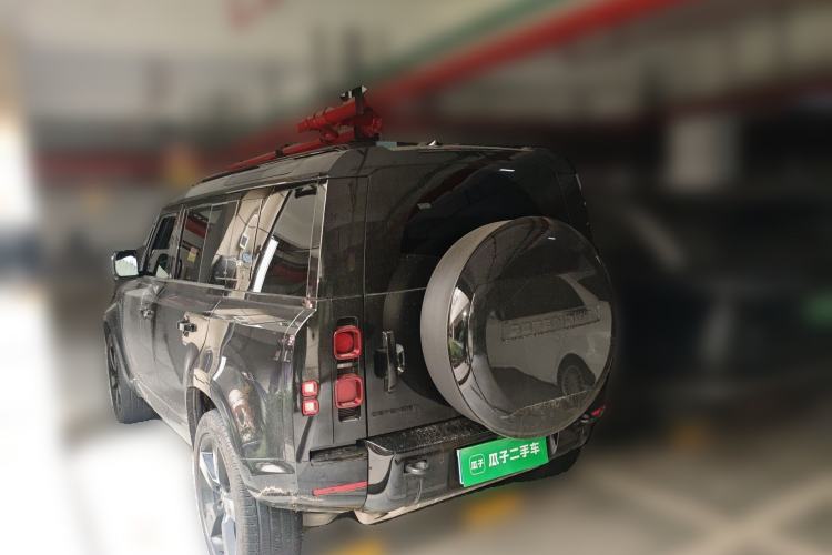 Used Land Rover Defender 2025 110 3.0T P400 X-Dynamic SE Rear Left 45 Deg