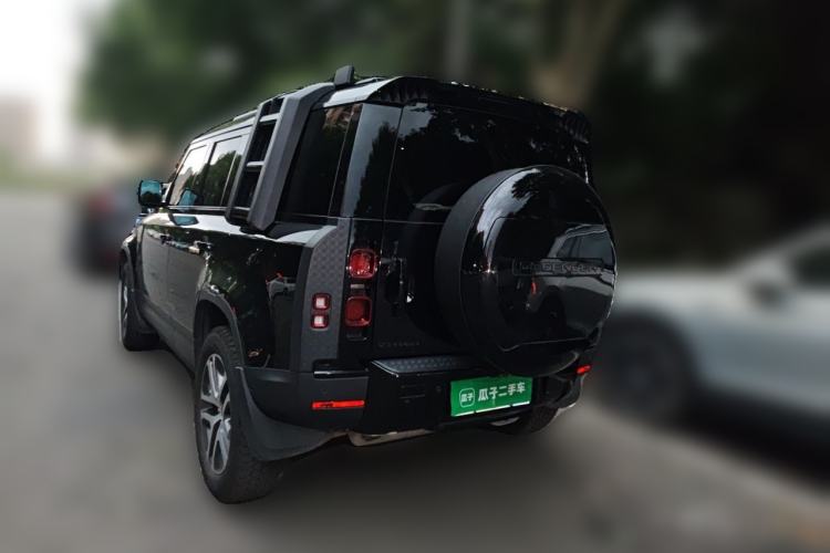 Used Land Rover Defender 2025 110 3.0T P400 Dark Edition Rear Left 45 Deg