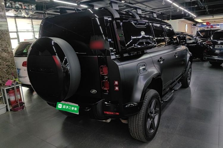 Used Land Rover Defender 2025 110 3.0T P400 X-Dynamic SE Rear Right 45 Deg