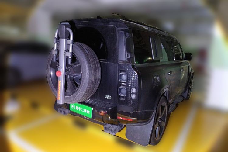 Used Land Rover Defender 2025 110 3.0T P400 – Dynamic HSE Rear Right 45 Deg