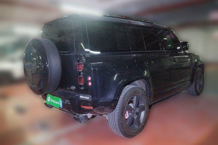 Used Land Rover Defender 2025 110 3.0T P400 – Dynamic HSE Rear Right 45 Deg