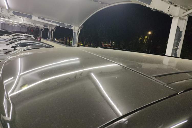 Used Land Rover Defender  Roof