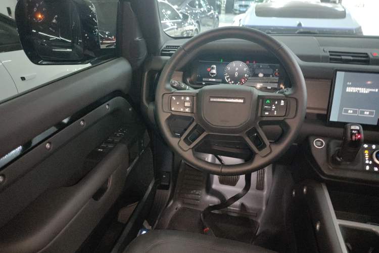 Used Land Rover Defender  Steering Wheel