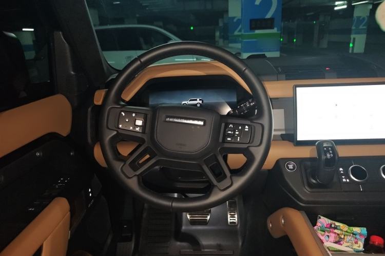 Used Land Rover Defender 2025 110 3.0T P400 X Steering Wheel