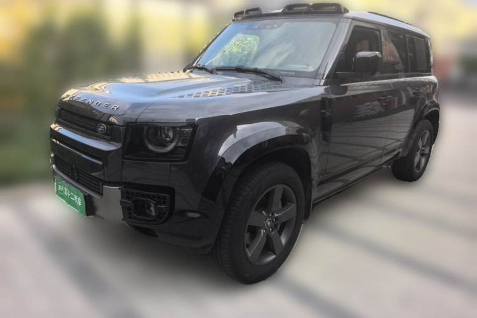 Land Rover Defender 2025