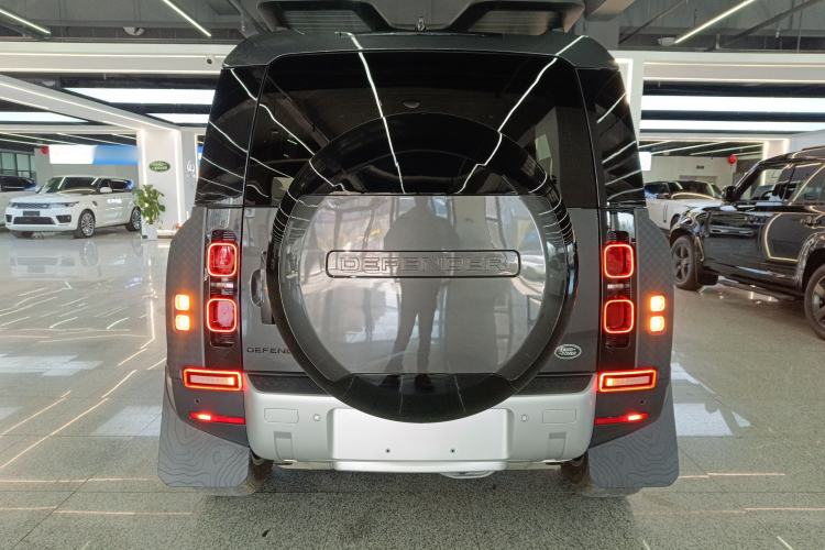 Used Land Rover Defender 2025 110 3.0T P400 Dark Edition Rear
