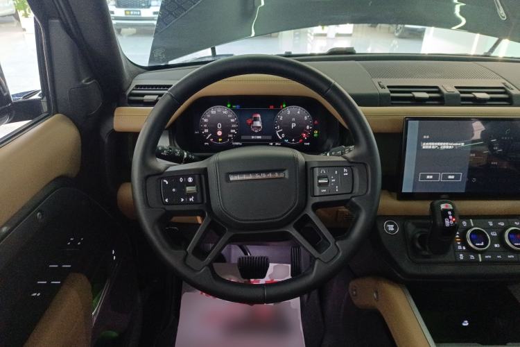 Used Land Rover Defender 2025 110 3.0T P400 Dark Edition Steering Wheel