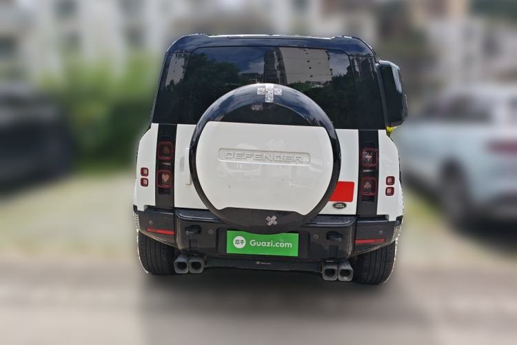 Used Land Rover Defender 2025 110 3.0T P400 – Dynamic HSE Rear