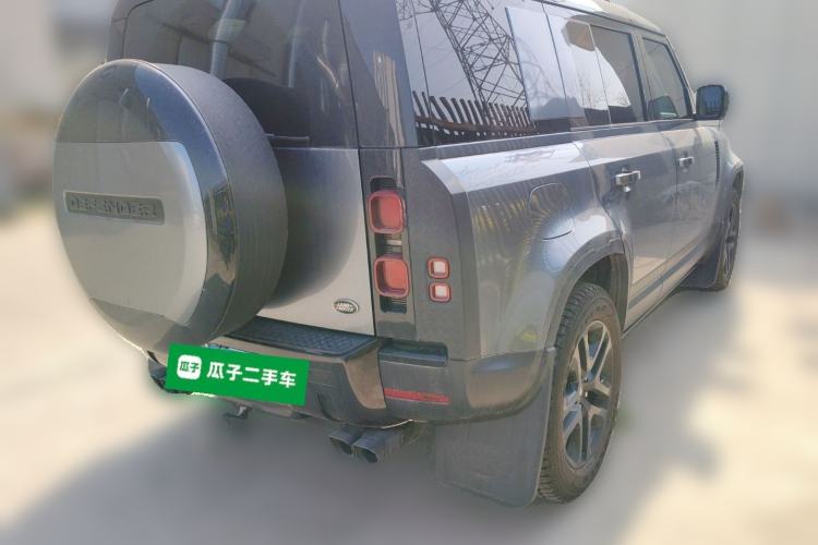 Used Land Rover Defender 2025 110 3.0T P400 Dark Edition Rear Right 45 Deg