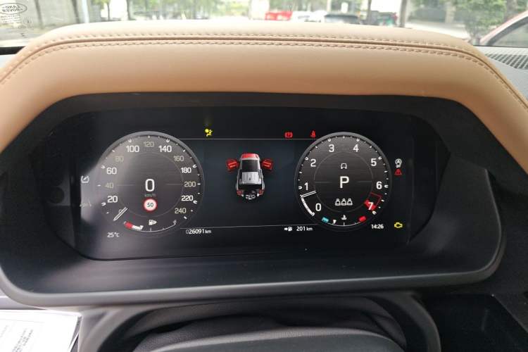 Used Land Rover Defender 2025 110 3.0T P400 – Dynamic HSE Instrument Cluster