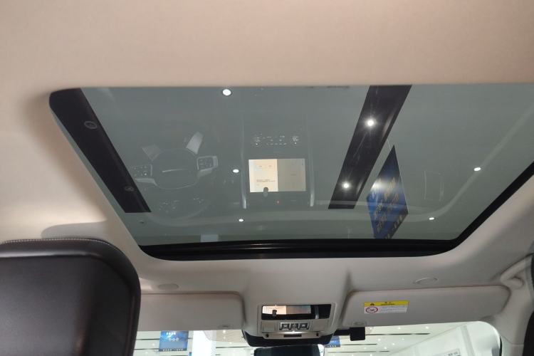 Used Land Rover Discovery 2024 360 PS Dynamic SE Headliner