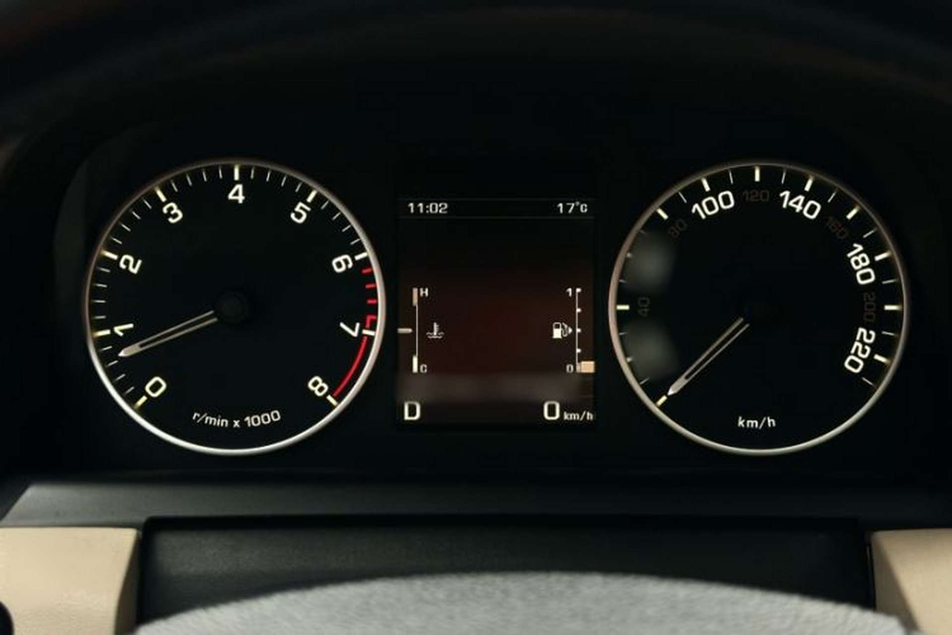 Used Land Rover Discovery  Interior 13