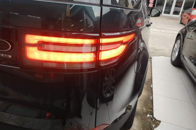 Used Land Rover Discovery 2017 3.0 SC V6 HSE Right Rear Taillight