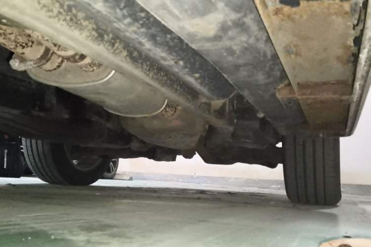 Used Land Rover Discovery 2005 4.0 SC V6 HSE Chassis Front Left