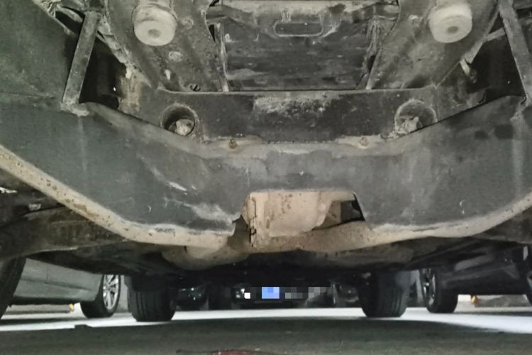 Used Land Rover Discovery 2005 4.0 SC V6 HSE Chassis Rear
