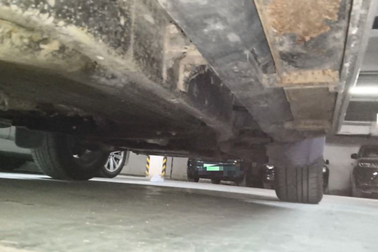 Used Land Rover Discovery 2005 4.0 SC V6 HSE Chassis Rear Right
