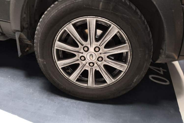 Used Land Rover Discovery 2005 4.0 SC V6 HSE Right Front Wheel Hub