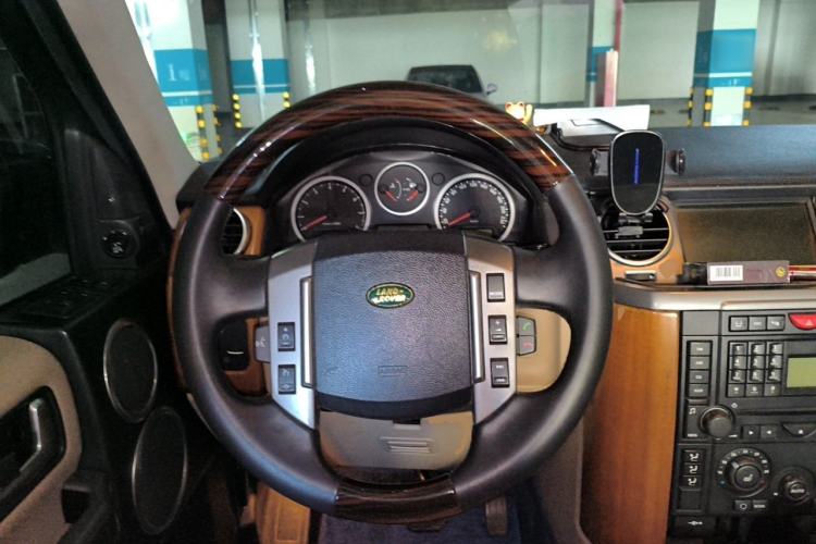 Used Land Rover Discovery 2005 4.4 V8 HSE Steering Wheel