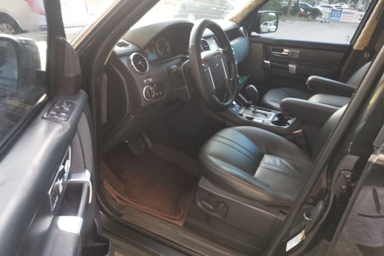 Used Land Rover Discovery 2009 2.7 TDV6-S Driver Seat