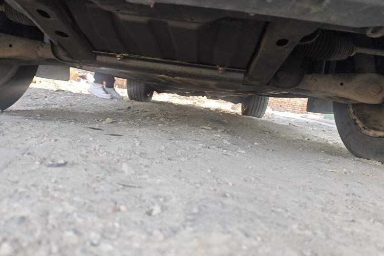 Used Land Rover Discovery 2010 5.0 V8 HSE Gasoline Model Chassis Front