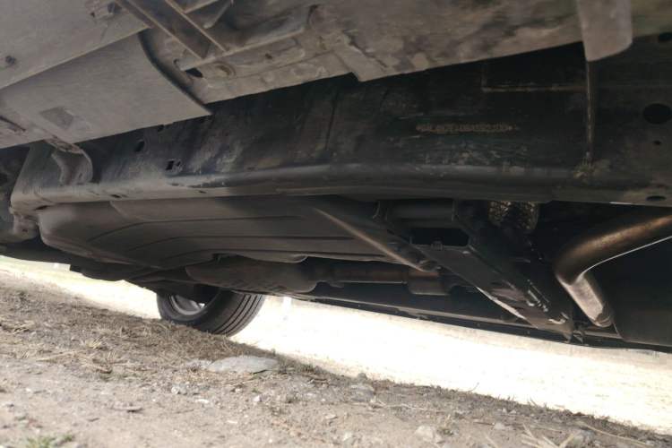 Used Land Rover Discovery 2010 3.0 TDV6 HSE Diesel Edition Chassis Front Right