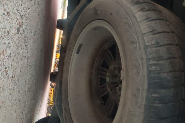 Used Land Rover Discovery  Chassis Rear