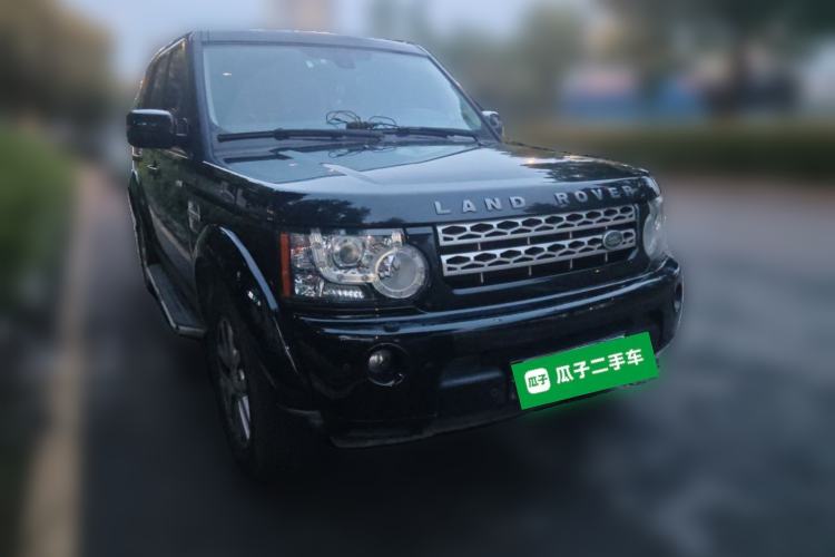 Used Land Rover Discovery 2010 4.0 V6 HSE Gasoline Model Front Right 45 Deg