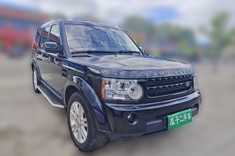 Used Land Rover Discovery 2010 5.0 V8 HSE Gasoline Model Front Right 45 Deg