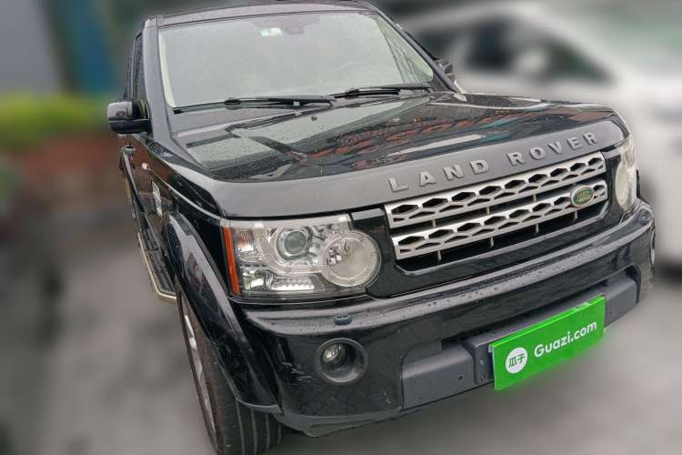 Used Land Rover Discovery 2010 4.0 V6 HSE Gasoline Model Front Right 45 Deg