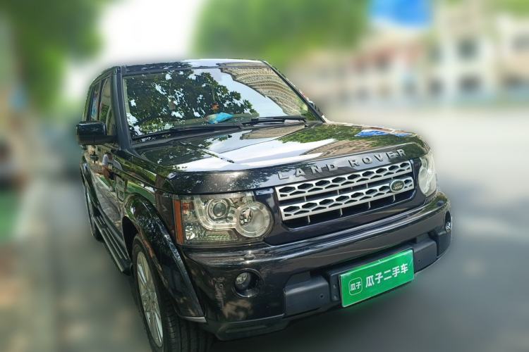 Used Land Rover Discovery 2010 5.0 V8 HSE Gasoline Model Front Right 45 Deg