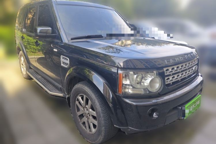 Used Land Rover Discovery 2010 4.0 V6 HSE Gasoline Model Front Right 45 Deg
