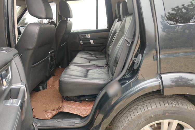 Used Land Rover Discovery 2010 3.0 TDV6 HSE Diesel Edition Left Rear Seat