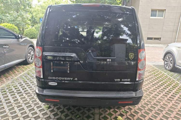 Used Land Rover Discovery 2010 5.0 V8 HSE Gasoline Model Rear