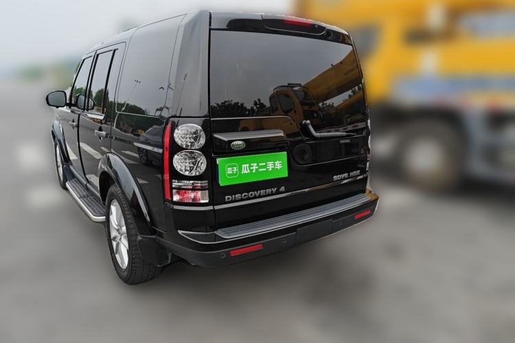 Used Land Rover Discovery 2010 3.0 TDV6 HSE Diesel Edition Rear Left 45 Deg