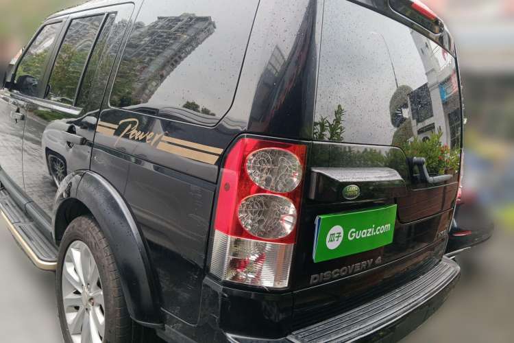 Used Land Rover Discovery 2010 4.0 V6 HSE Gasoline Model Rear