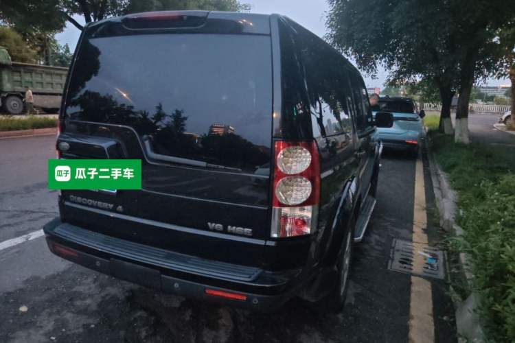 Used Land Rover Discovery 2010 4.0 V6 HSE Gasoline Model Rear Right 45 Deg