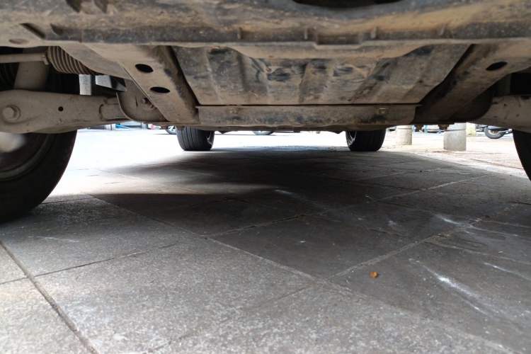 Used Land Rover Discovery 2010 3.0 TDV6 HSE Diesel Edition Chassis Front