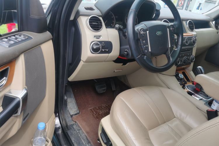 Used Land Rover Discovery 2010 4.0 V6 HSE Gasoline Model Driver Seat