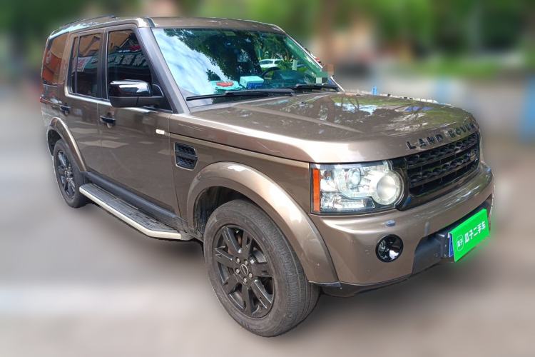 Used Land Rover Discovery 2010 3.0 TDV6 HSE Diesel Edition Front Right 45 Deg